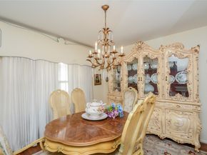 1022 Saddle Rock Drive, Houston TX 77088