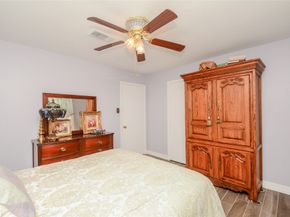 1022 Saddle Rock Drive, Houston TX 77088