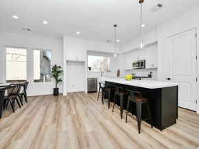 4804 Elysian Street A, Houston TX 77009