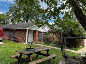 8908 Carousel Lane, Houston TX 77080
