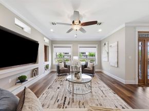 206 N Street, Houston TX 77009