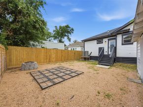 206 N Street, Houston TX 77009