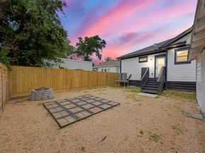 206 N Street, Houston TX 77009