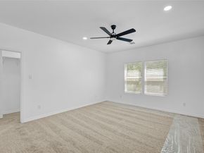 9932 Fillmore Street, Houston TX 77029