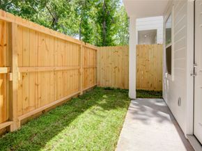 9932 Fillmore Street, Houston TX 77029