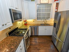 3226 Pemberton Circle Drive, Houston TX 77025