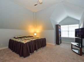 3226 Pemberton Circle Drive, Houston TX 77025