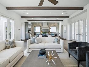 2222 Oxford Street, Houston TX 77008