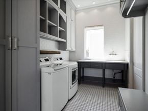 2222 Oxford Street, Houston TX 77008