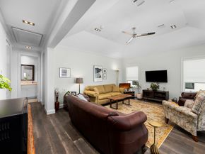 11 Robita Street, Houston TX 77019