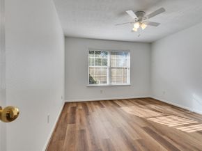 10723 Fletcher Bridge Lane, Sugar Land TX 77498