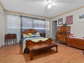 11318 Wallisville Road, Houston TX 77013