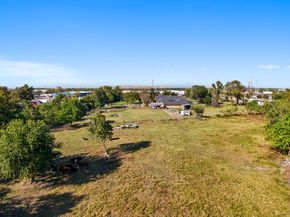 11318 Wallisville Road, Houston TX 77013