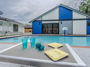 6518 Kury Lane, Houston TX 77008