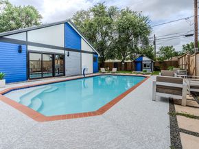 6518 Kury Lane, Houston TX 77008