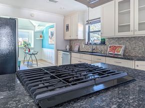 6518 Kury Lane, Houston TX 77008