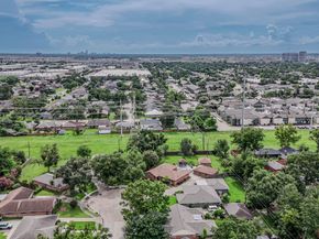 6518 Kury Lane, Houston TX 77008