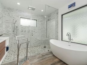 6518 Kury Lane, Houston TX 77008