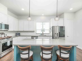 1038 Timbergrove Yards Lane, Houston TX 77008