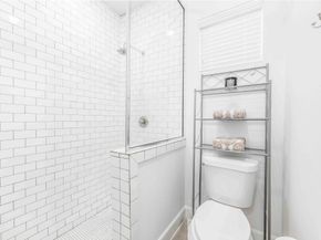 1038 Timbergrove Yards Lane, Houston TX 77008