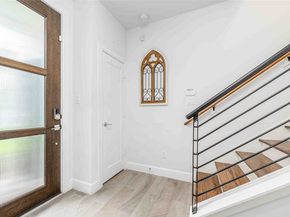 1038 Timbergrove Yards Lane, Houston TX 77008