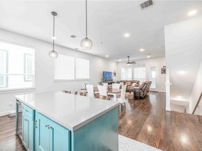 1038 Timbergrove Yards Lane, Houston TX 77008