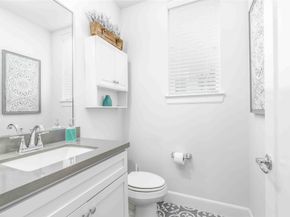 1038 Timbergrove Yards Lane, Houston TX 77008