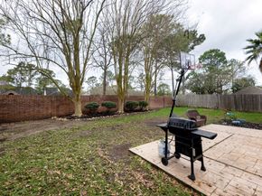 13810 Viewfield Court, Houston TX 77059