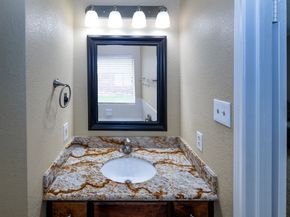 13810 Viewfield Court, Houston TX 77059