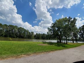 17530 Sun Perch Road, Conroe TX 77384