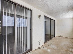 8527 Hearth Drive 32, Houston TX 77054