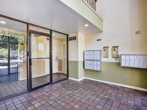 8527 Hearth Drive 32, Houston TX 77054