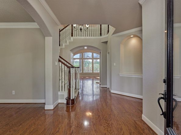 34 Pawprint Place, The Woodlands TX 77382