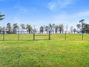 14422 Lakeside Terrace Drive, Houston TX 77044