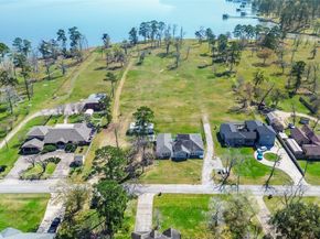 14422 Lakeside Terrace Drive, Houston TX 77044