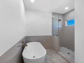 3209 Binz Street, Houston TX 77004