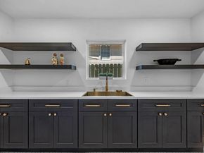 3209 Binz Street, Houston TX 77004