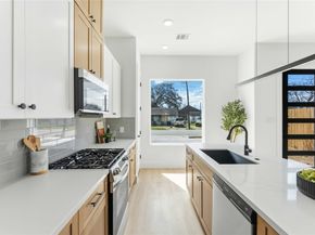 4015 Stassen Street AB, Houston TX 77051