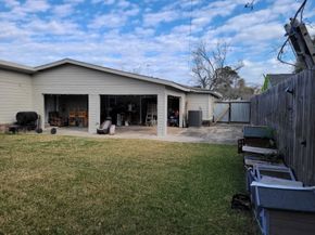 7326 Thurow Street, Houston TX 77087