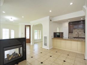 2043 Palm Forest Lane, Houston TX 77077