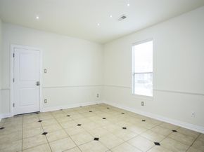 2043 Palm Forest Lane, Houston TX 77077