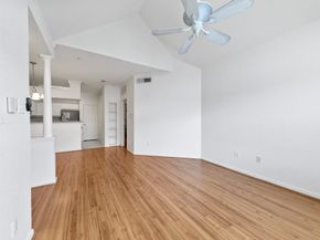 1330 Old Spanish Trail 8304, Houston TX 77054