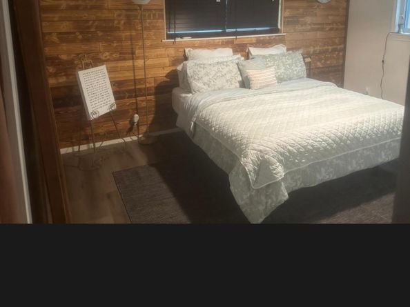 6811 Saint Augustine Street, Houston TX 77021