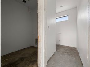 5030 Braesheather Drive, Houston TX 77096