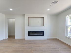 6725 Madrid Street, Houston TX 77021