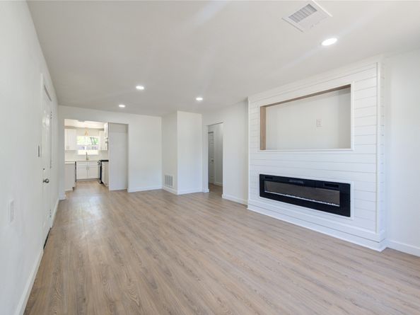 6725 Madrid Street, Houston TX 77021