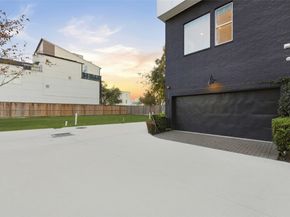 2412 Canal Street L, Houston TX 77003