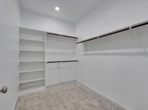 5725 Adamite Way, Houston TX 77048