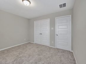 5725 Adamite Way, Houston TX 77048