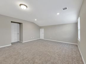 5725 Adamite Way, Houston TX 77048